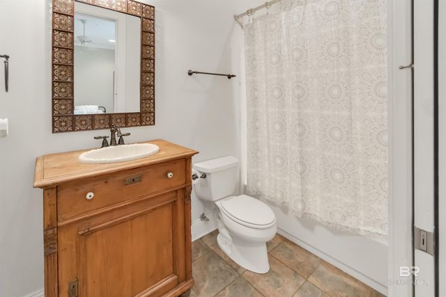 8838 N Lamhatty Lane, Daphne, AL 36526