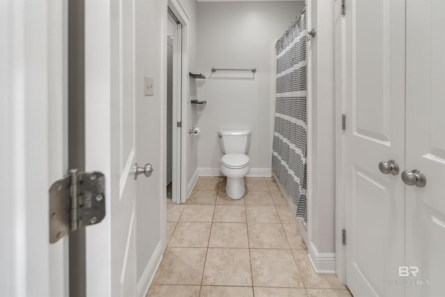 8838 N Lamhatty Lane, Daphne, AL 36526