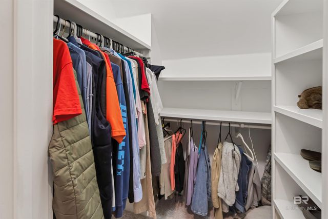 8838 N Lamhatty Lane, Daphne, AL 36526