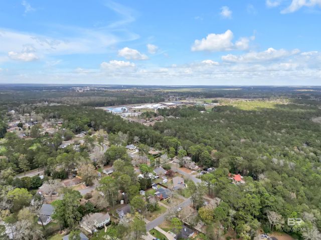 8838 N Lamhatty Lane, Daphne, AL 36526