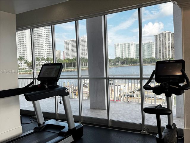 18061 Biscayne Boulevard 1203, Aventura, FL 33160
