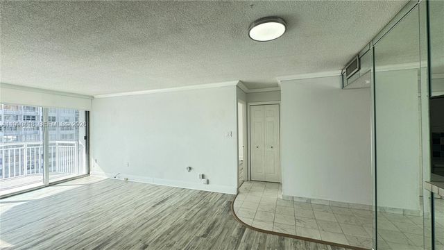 18061 Biscayne Boulevard 1203, Aventura, FL 33160