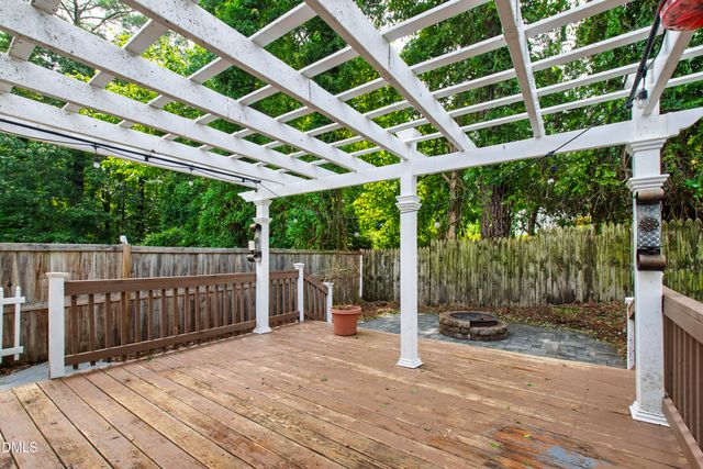 1341 Crabtree Boulevard, Raleigh, NC 27610