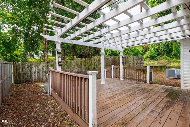 1341 Crabtree Boulevard, Raleigh, NC 27610