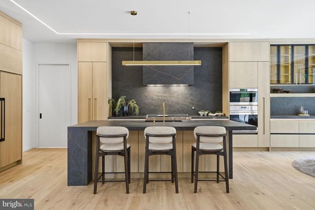 6519 BRAWNER ST, Mclean, VA 22101