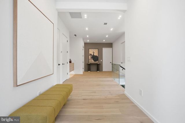 6519 BRAWNER ST, Mclean, VA 22101