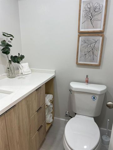 251 174th St 1215, Sunny Isles Beach, FL 33160