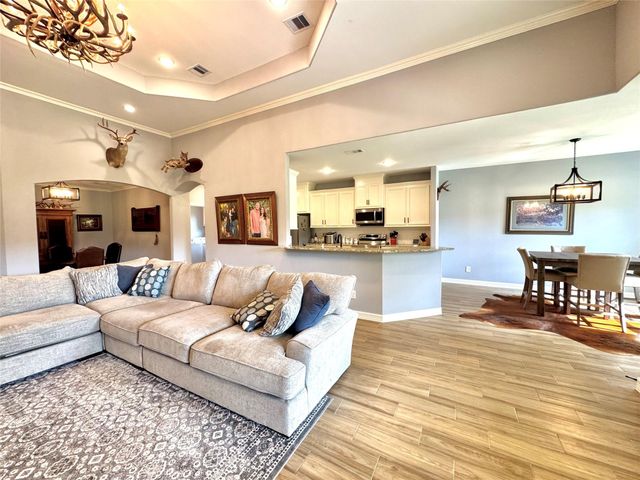 105 Coral Gables, Trinity, TX 75862