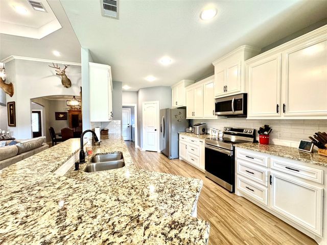 105 Coral Gables, Trinity, TX 75862