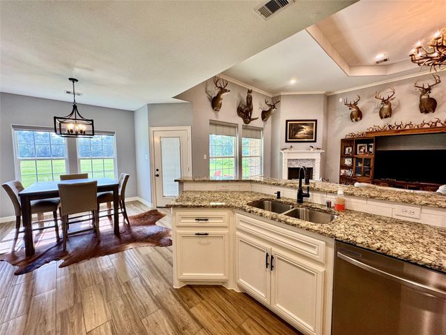 105 Coral Gables, Trinity, TX 75862