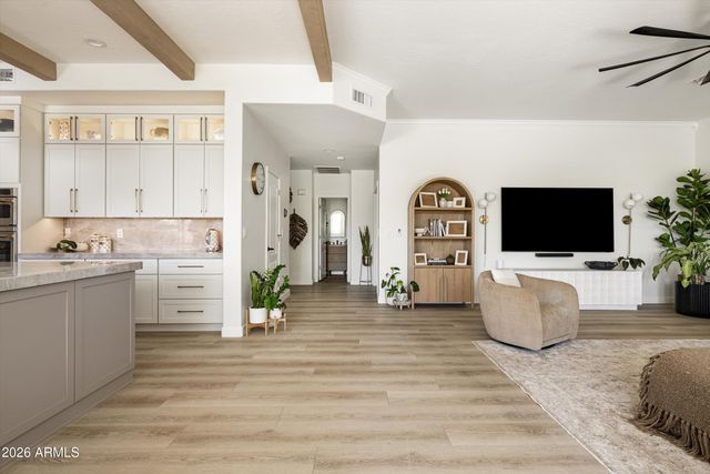 542 N DANIELSON Way, Chandler, AZ 85225