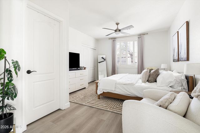 542 N DANIELSON Way, Chandler, AZ 85225