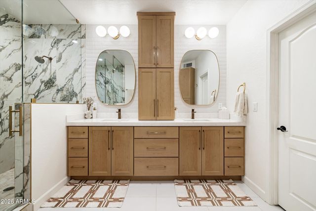 542 N DANIELSON Way, Chandler, AZ 85225