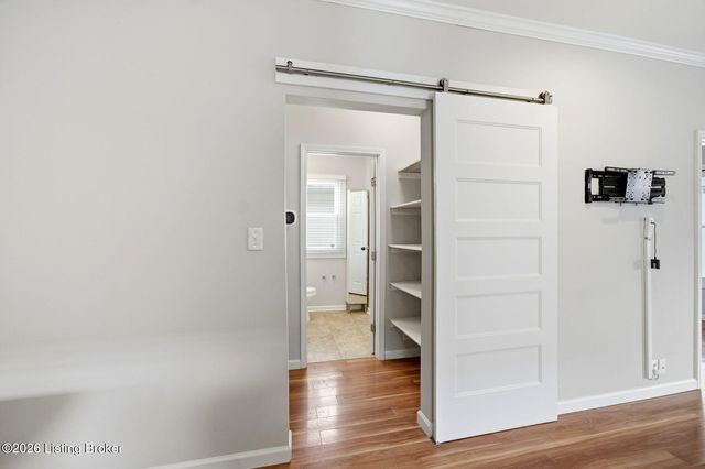 625 Rawlings St, Louisville, KY 40217