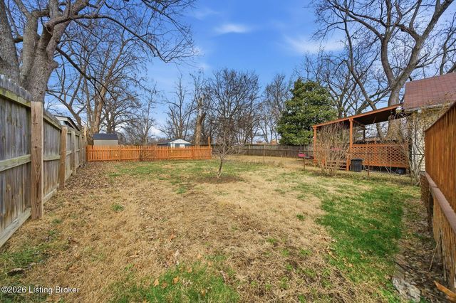 625 Rawlings St, Louisville, KY 40217