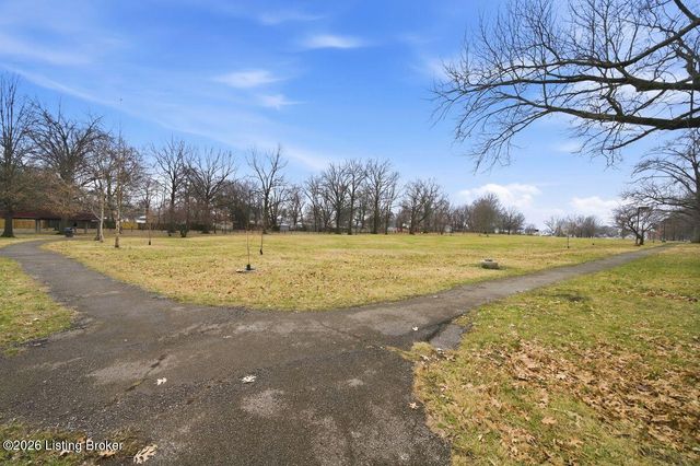 625 Rawlings St, Louisville, KY 40217