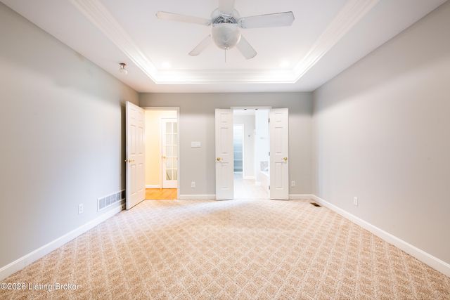 3222 Rolling Oak Blvd, Louisville, KY 40214