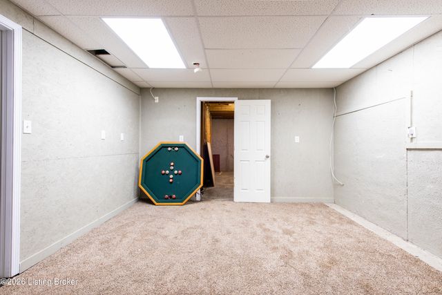 3222 Rolling Oak Blvd, Louisville, KY 40214