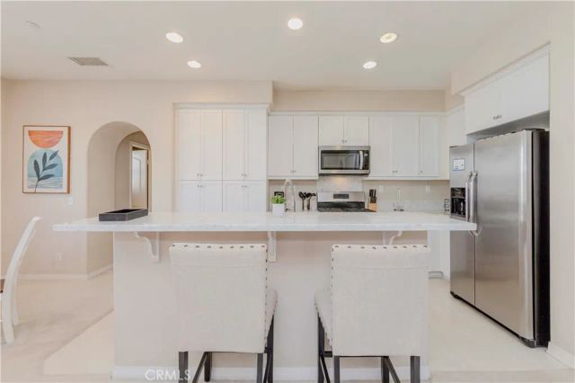 78 Talisman, Irvine, CA 92620