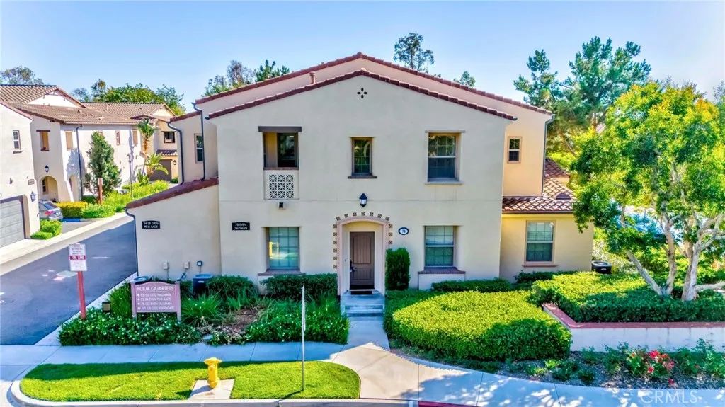 78 Talisman, Irvine, CA 92620