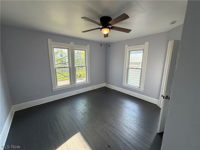 347 11th Street, Elyria, OH 44035