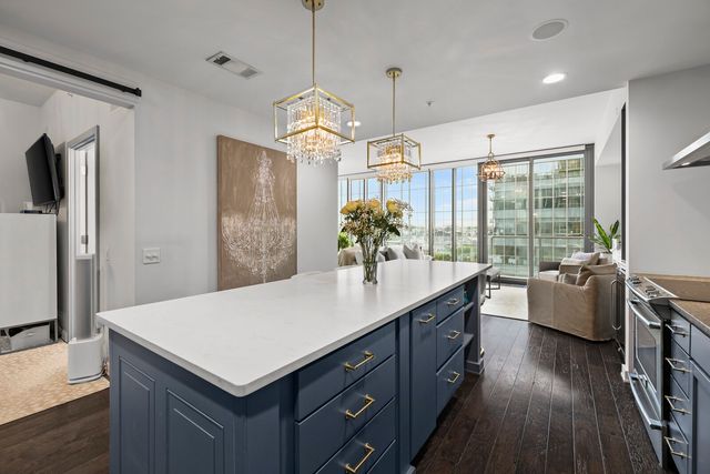 1212 Laurel St Apt 1314, Nashville, TN 37203