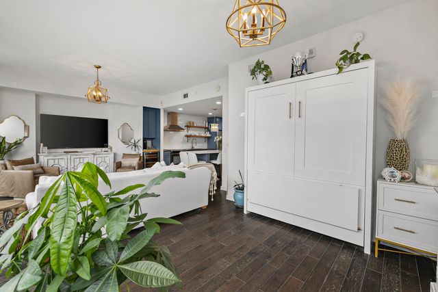 1212 Laurel St Apt 1314, Nashville, TN 37203