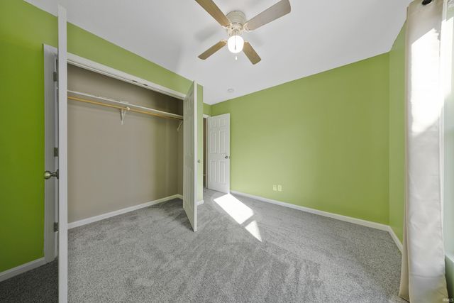 7990 Alexandra Lane, Newburgh, IN 47630