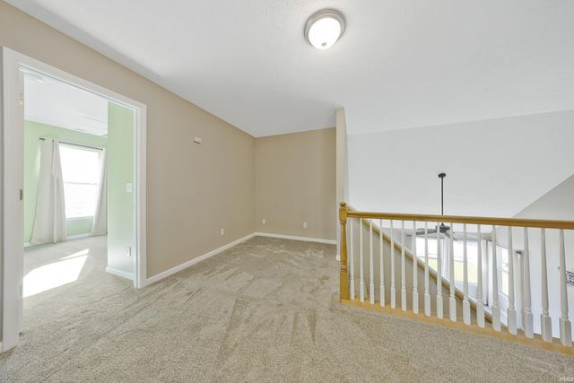7990 Alexandra Lane, Newburgh, IN 47630