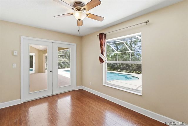 2420 W Tall Oaks Drive, Beverly Hills, FL 34465