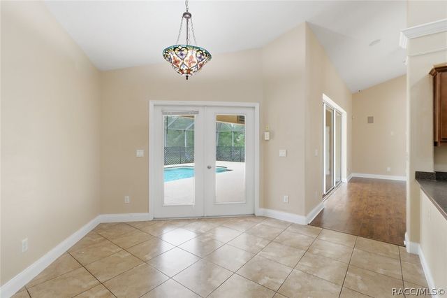 2420 W Tall Oaks Drive, Beverly Hills, FL 34465