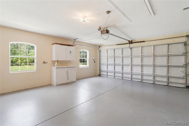 2420 W Tall Oaks Drive, Beverly Hills, FL 34465