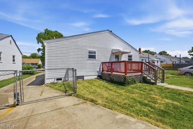 631 Waukesha AVE, Norfolk, VA 23509