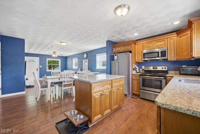 631 Waukesha AVE, Norfolk, VA 23509