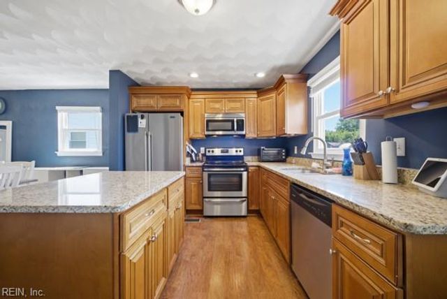 631 Waukesha AVE, Norfolk, VA 23509