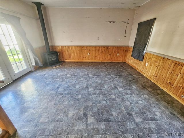 157 Clinton Street, Salamanca, NY 14779