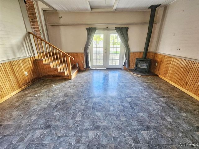 157 Clinton Street, Salamanca, NY 14779