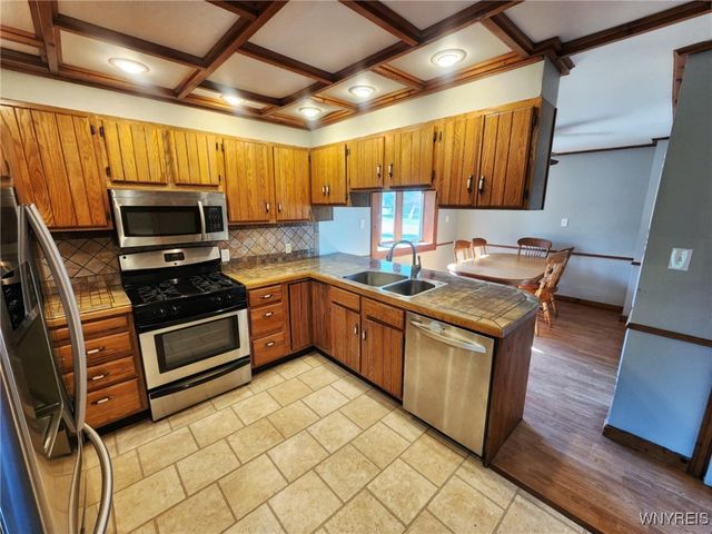 157 Clinton Street, Salamanca, NY 14779