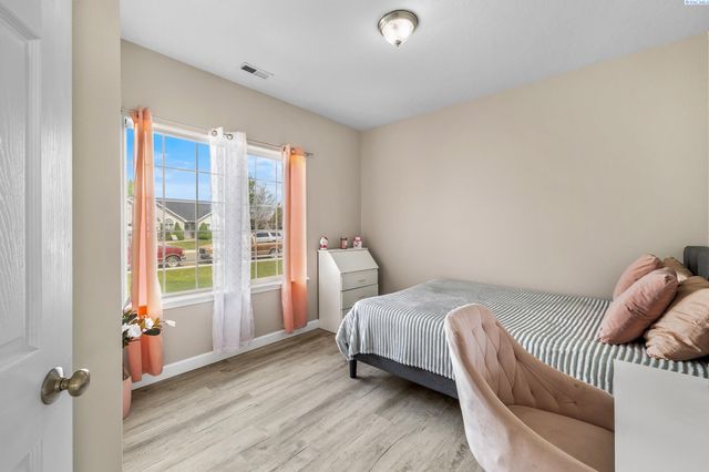 4508 Laredo Drive, Pasco, WA 99301
