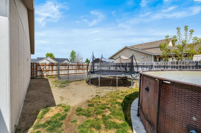 4508 Laredo Drive, Pasco, WA 99301