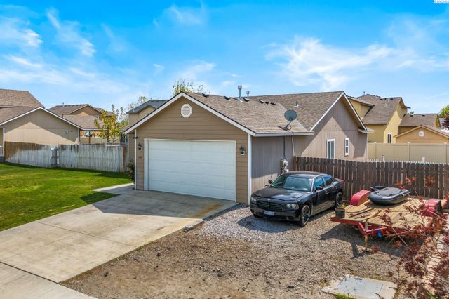 4508 Laredo Drive, Pasco, WA 99301