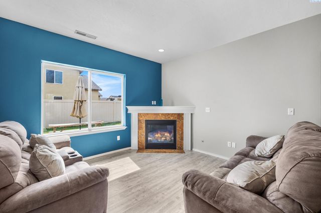 4508 Laredo Drive, Pasco, WA 99301