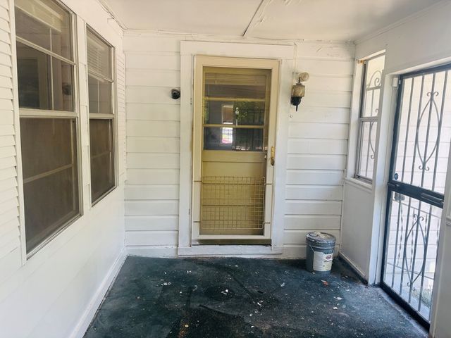 818 NE Parker, Dothan, AL 36303