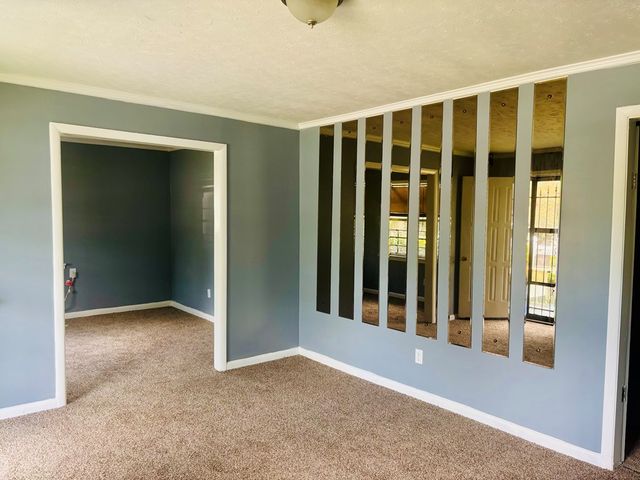 818 NE Parker, Dothan, AL 36303