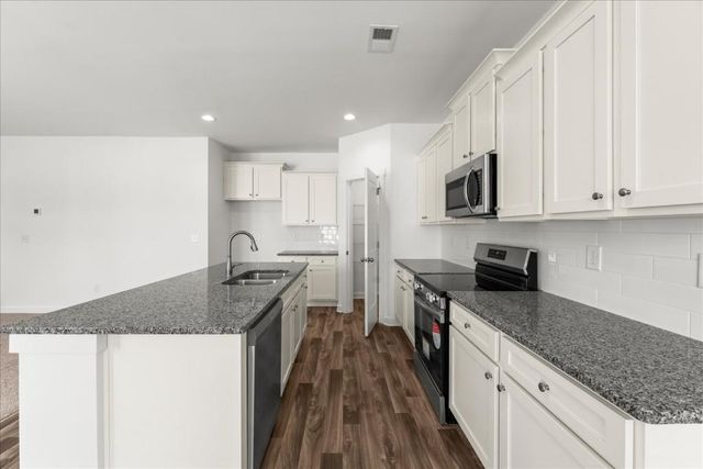 526 Lillian Way, Statham, GA 30666