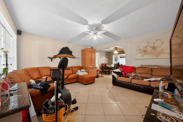 247 Airoso Boulevard, Port St. Lucie, FL 34983