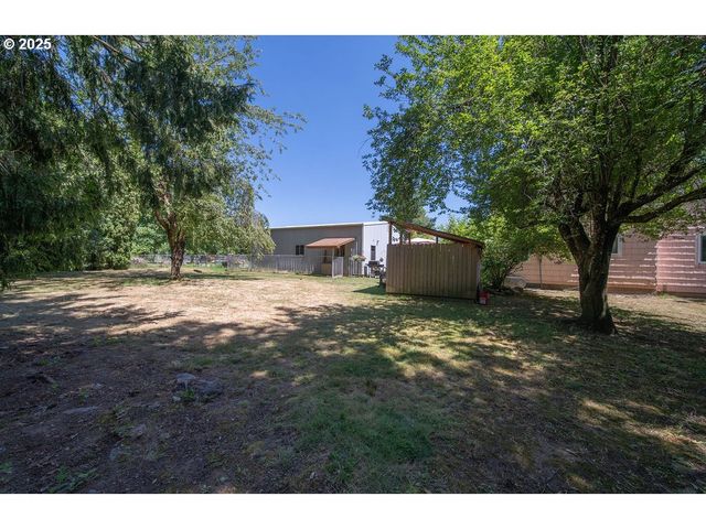 3689 Se 14TH St, Gresham, OR 97080