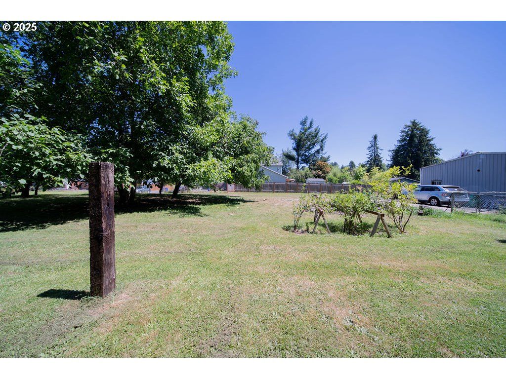 3689 Se 14TH St, Gresham, OR 97080
