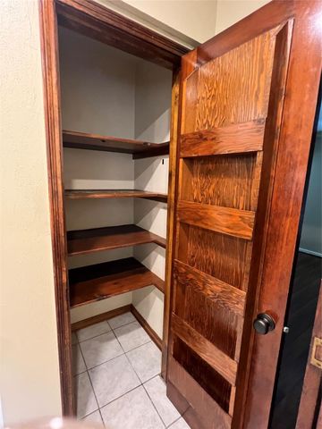 10719 Creektree Drive, Houston, TX 77070