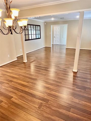 10719 Creektree Drive, Houston, TX 77070